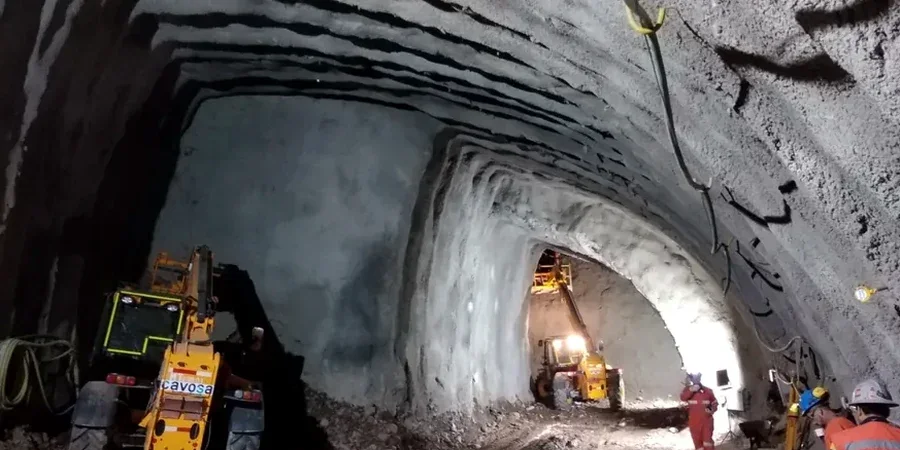 Análisis Geotécnico para Túneles en Suelo Blando en Chiguayante